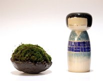 Katagami Kokeshi by Reka Toth-Vasarhelyi Who says Kokeshi can't be used in home decor? I say go for it! WEBSITE