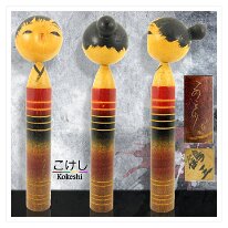 Kato Shuhei (加藤周平) pseudonym Tsuruzou. 鶴三 No more detail was found about this artist. (Information provided by Tomoko Young). Update 3.15.2025, Patent found 138800 registered June 25, 1958 by Kato...